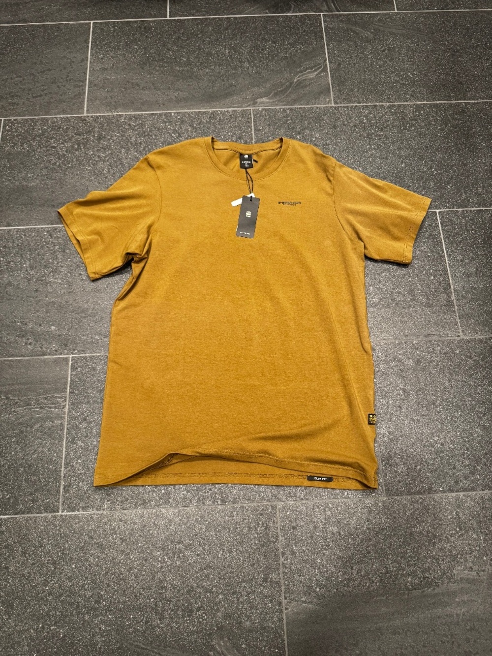 G-Star Slim Base T-shirt in Kangaroo Size: XL